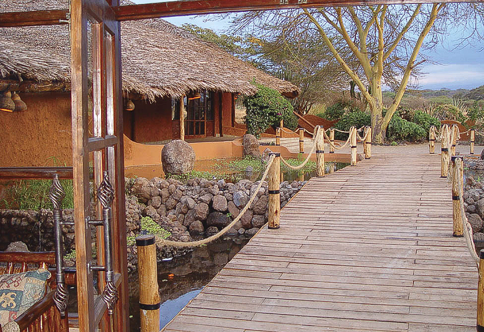 Amboseli-Sopa-Lodge-walkway