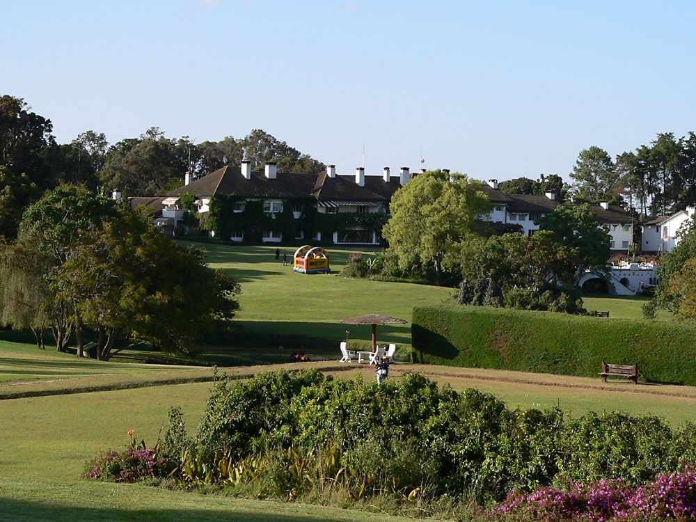 Fairmont-Mount-Kenya-Safari-Club2