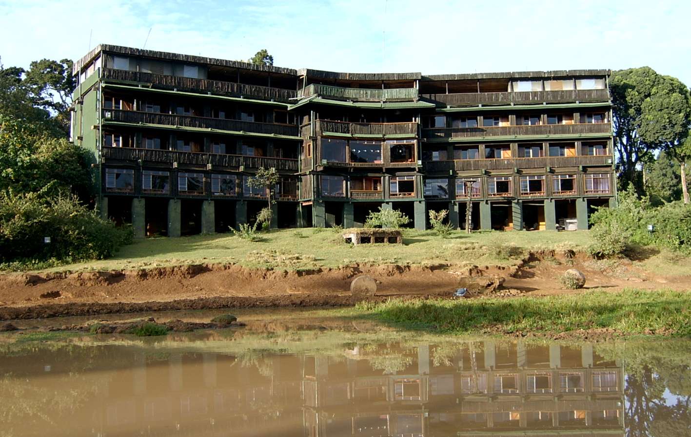 Serena-Mountain-lodge3