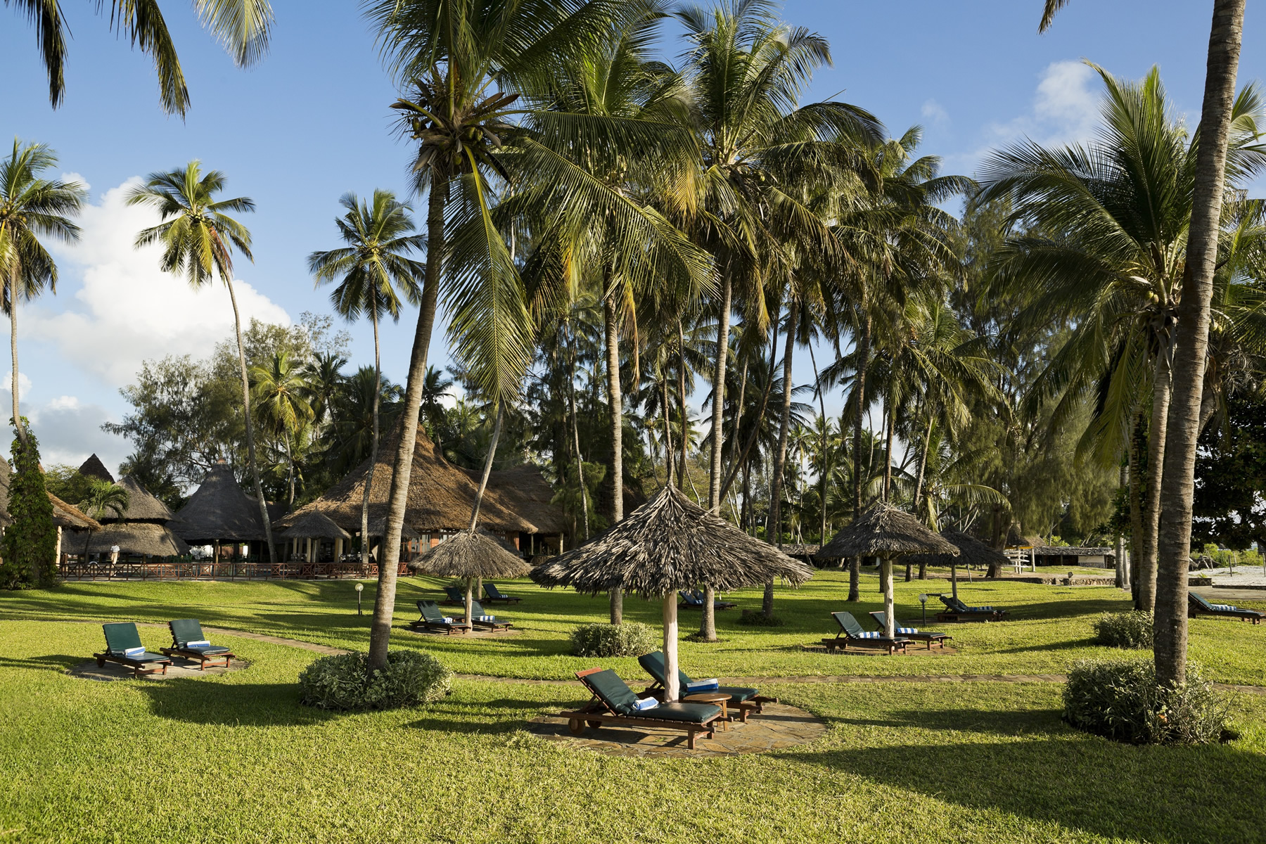 Neptune_ Paradise_Beach_Resort_Diani (8)